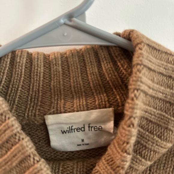 Aritzia Wilfred free Brown Heinen Sweater - Picture 2 of 4